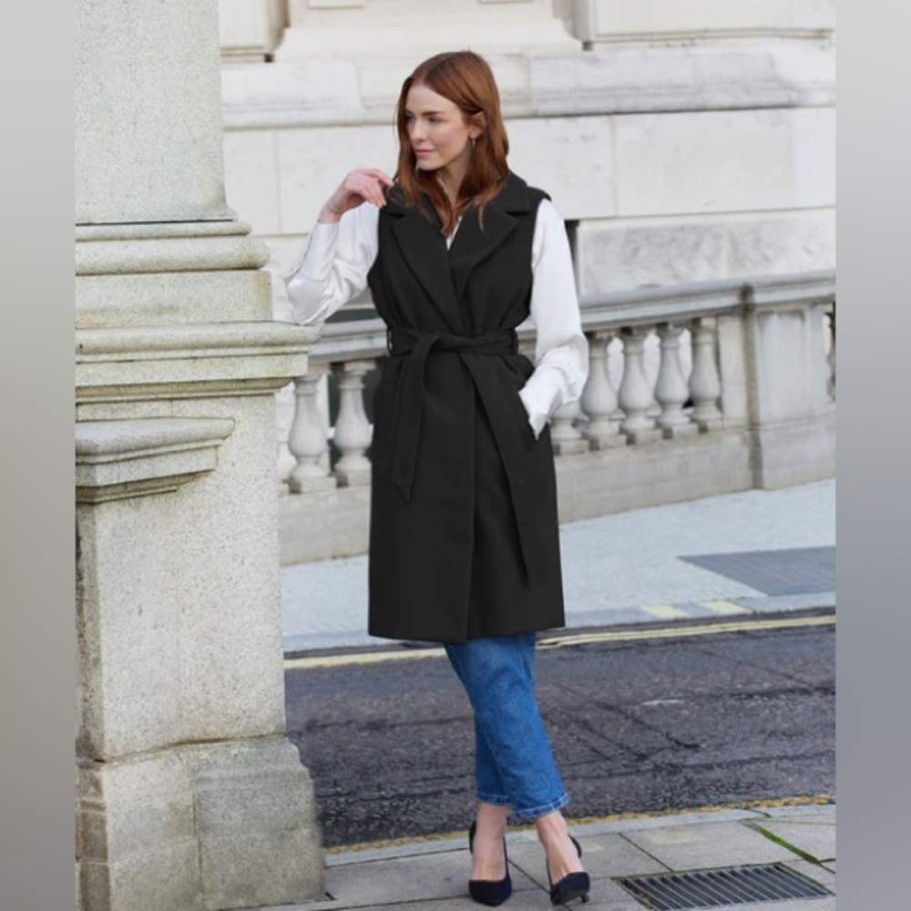 NEW LOOK belted vest